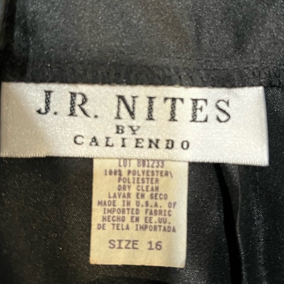 JR NITES Chic Black Maxi Skirt for Women - Picture 3 of 6